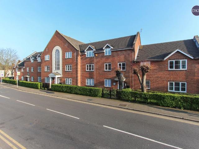 Whippendell Road, Watford, Hertfordshire WD18, 1 bed flat to rent, £1,395 pcm | PrimeLocation