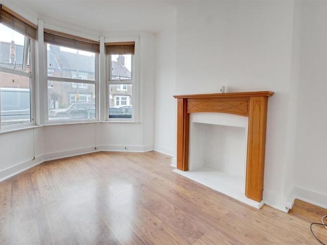 Whippendell Road, Watford WD18, 3 bed terraced house to rent, £1,950 pcm | PrimeLocation