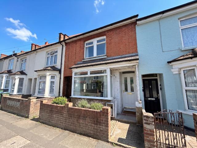 Whippendell Road, Watford WD18, 3 bed terraced house to rent, £2,250 pcm | PrimeLocation