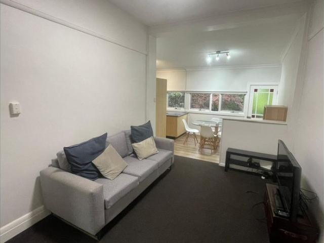 Whisper Quiet 2 Bedroom Apartment in Blue Ribbon Location