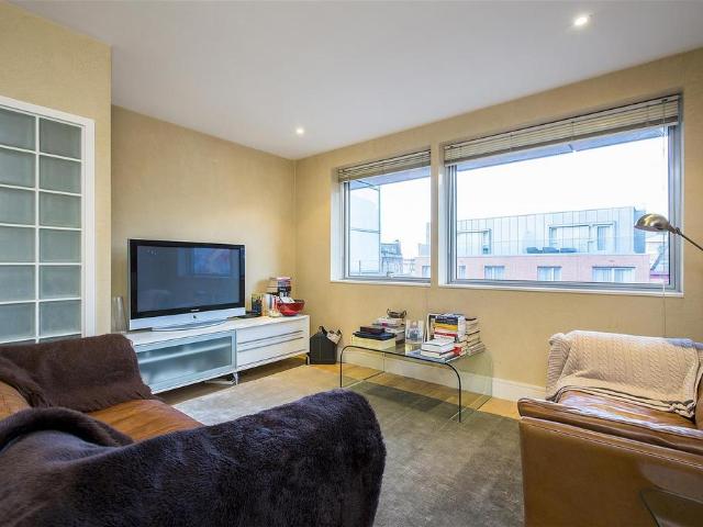 Whistles Dry Cleaners, Monck Street, Westminster, London, SW1P 2AS, United Kingdom | 1 bed apartment for rent #138595725 | Rentberry