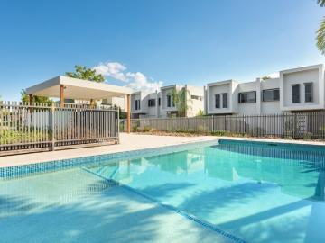 Why Are Buyers Fighting Over Townhouses Like This? Step Inside to Find Out