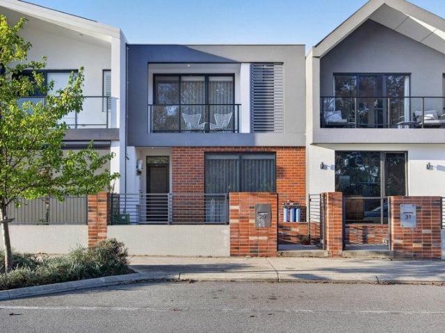Why: Offering exceptional styling and a unique dual key design, this premium property presents luxury living with a flexible format to accommodate all