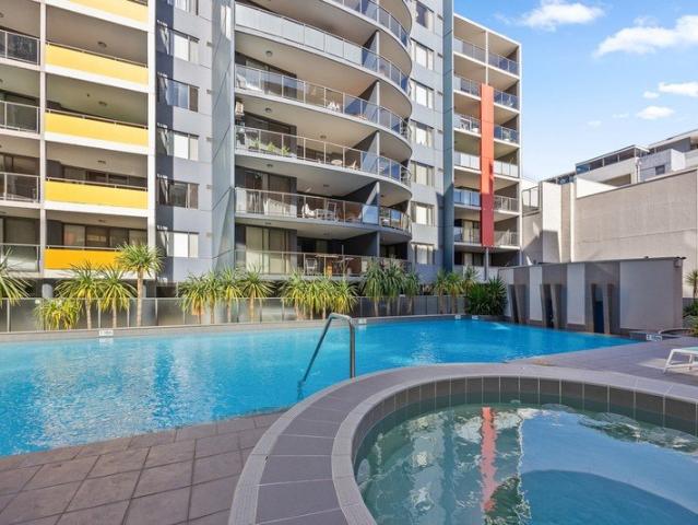 Why: Offering inviting urban living, with the perfect balance between carefree comfort and premium positioning