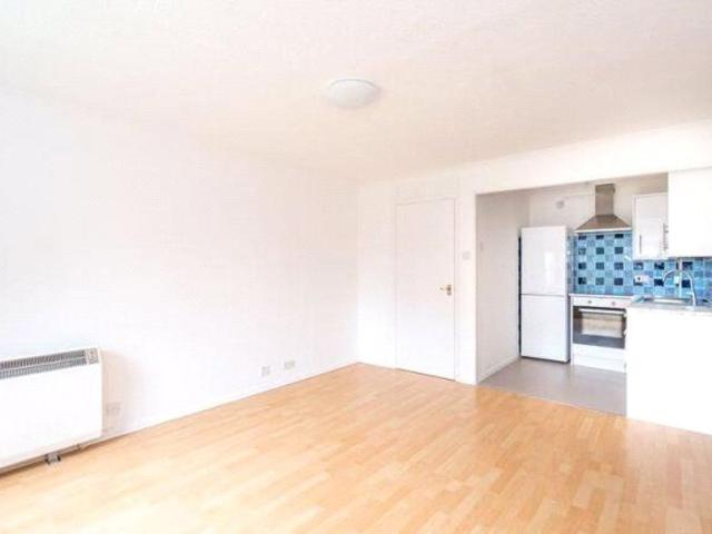 Whyke Close, Whyke Court Whyke Close PO19, 1 bed property to rent, £950 pcm | PrimeLocation