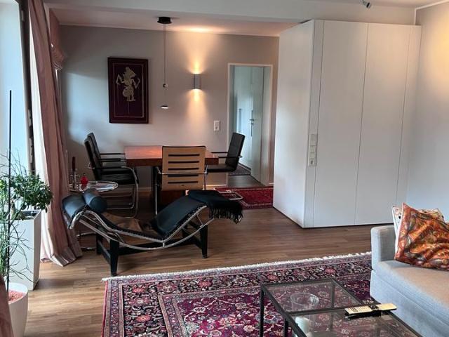 WI Schierstein sehr schöne ruhige 3Zi Whg, Aufzug, Balkon, Stellp