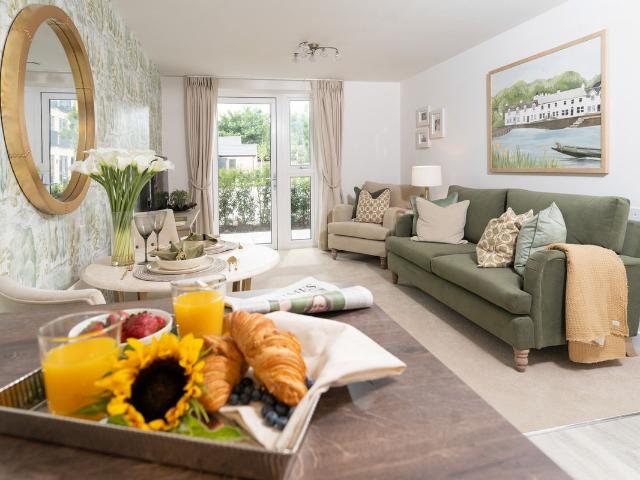 Wimborne BH21, 2 bed flat to rent, £4,110 pcm | PrimeLocation