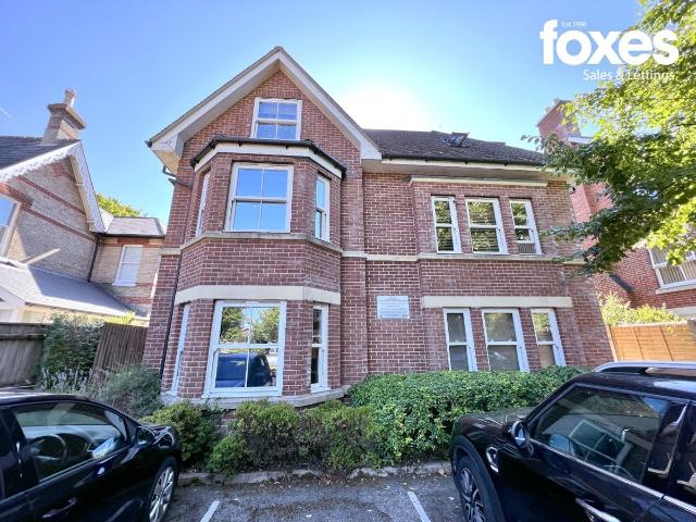 Wimborne Road, Bournemouth BH2, 1 bed flat to rent, £1,050 pcm | PrimeLocation