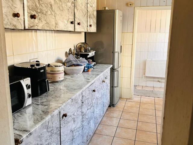 Wimborne Road, Luton, Bedfordshire LU1, 3 bed terraced house to rent, £1,550 pcm | PrimeLocation