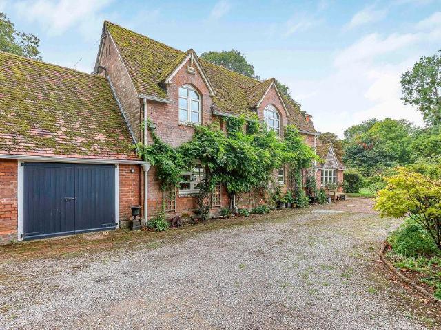 Wimborne St. Giles, Wimborne 5 bed detached house to rent £4,500 pcm £1,038 pw
