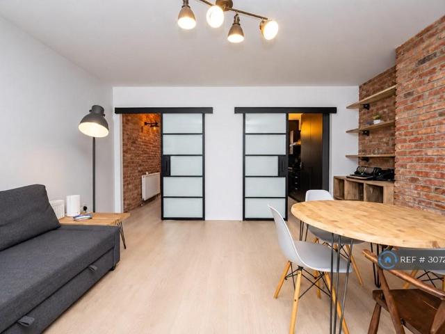 Wimbourne Street, London, N1 3 bed flat to rent £3,200 pcm £738 pw
