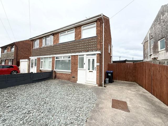 Wimbledon Avenue FY5, 3 bed semi detached house to rent, £1,000 pcm | PrimeLocation