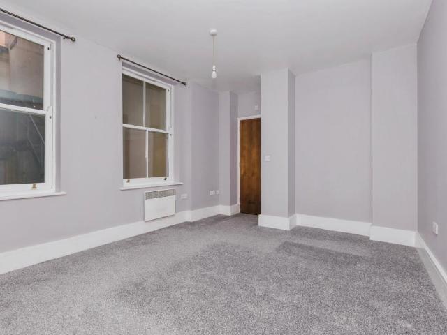 Wimbledon House, Leicester, LE1 2 bed flat to rent £1,000 pcm £231 pw