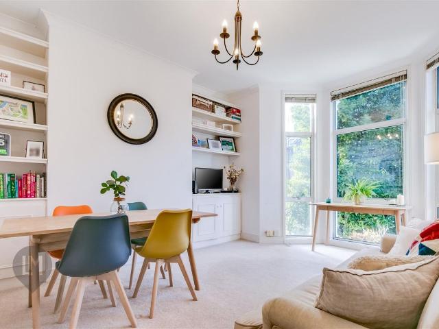 Wimbledon Park Road, London SW18, 2 bed flat to rent, £2,500 pcm | PrimeLocation
