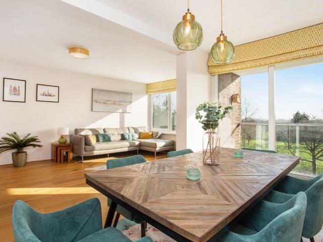 Wimbledon Park Road, London SW19, 2 bed flat to rent, £3,500 pcm | PrimeLocation