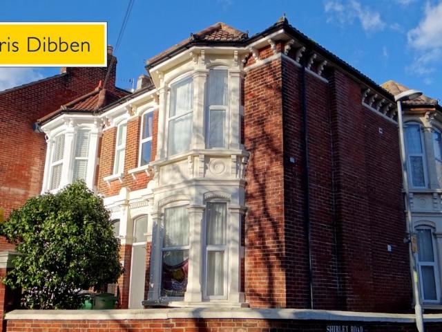 Wimbledon Park Road, Southsea, PO5 Studio to rent £825 pcm £190 pw