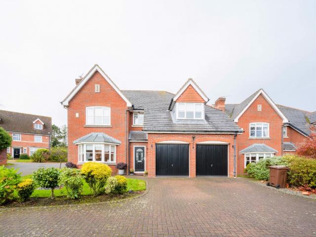 Wimbrick Close, Ormskirk To Let £2,200 PCM