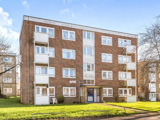 Wimpson Lane, Hampshire SO16 3 bed flat to rent £1,450 pcm £335 pw