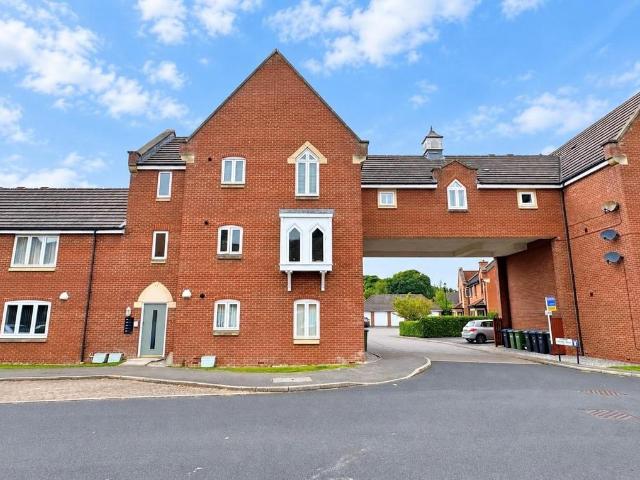 Winterton Avenue, Sedgefield. 3 bed house to rent £900 pcm £208 pw