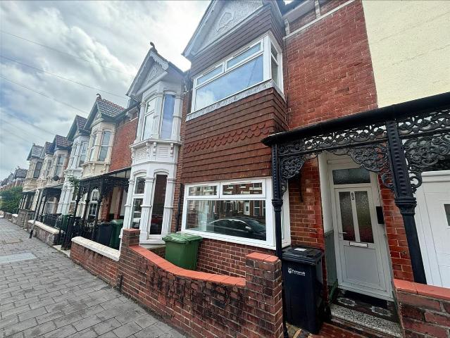 Winter Road, Southsea PO4, 3 bed property to rent, £1,500 pcm | PrimeLocation