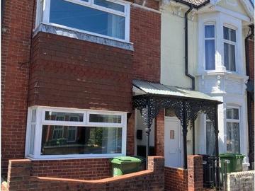 Winter Road, Southsea PO4, 4 bed terraced house to rent, £1,500 pcm | PrimeLocation