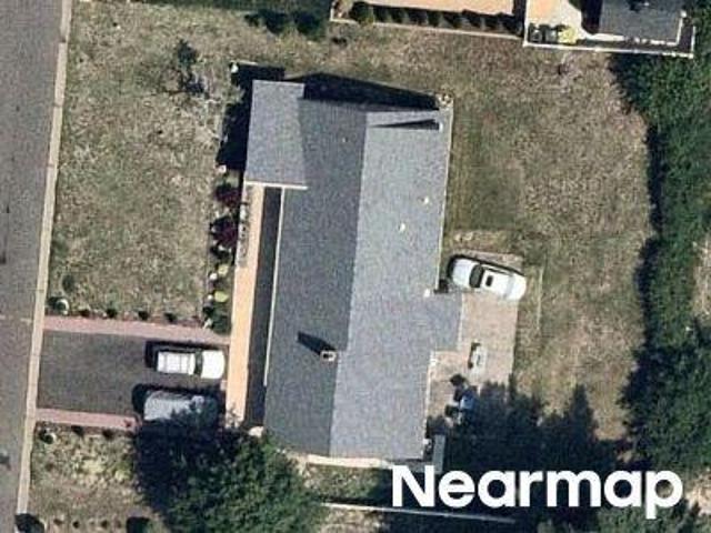 Winterberry Ln