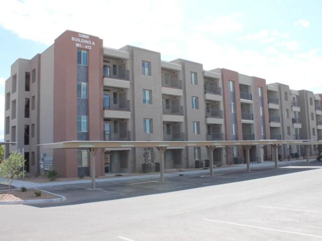 Wintergreen Apartments 2 Bedroom Apartment for Rent at 10800 Golf Course Rd Nw, Albuquerque, NM 87114 Paradise Terrace