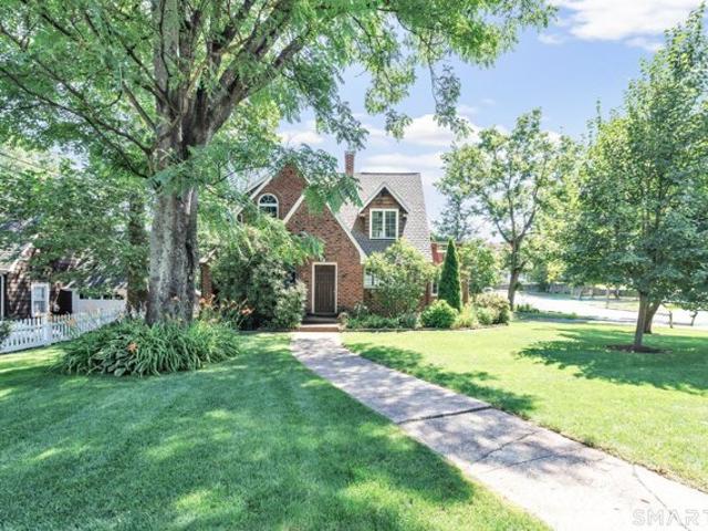 Winthrop Ave, Norwalk, Home For Sale