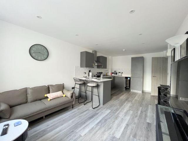 Winckley Square, Preston PR1 1 bed apartment to rent £850 pcm £196 pw