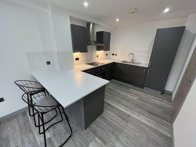 Winckley Square, Preston PR1 1 bed apartment to rent £850 pcm £196 pw