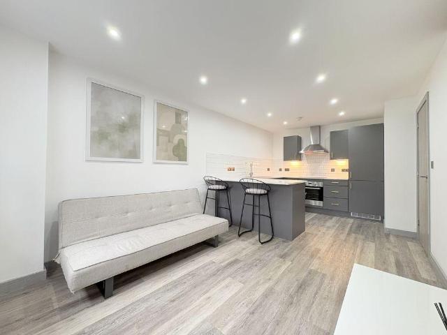Winckley Square, Preston PR1 1 bed apartment to rent £975 pcm £225 pw