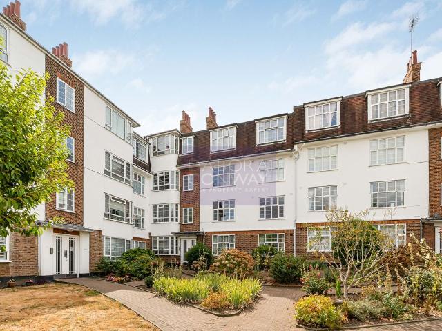 Seymour Court, Winchmore Hill N21, 2 bed flat to rent, £1,800 pcm | PrimeLocation