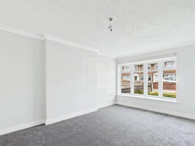 Winchester Avenue, Great Sankey, WA5