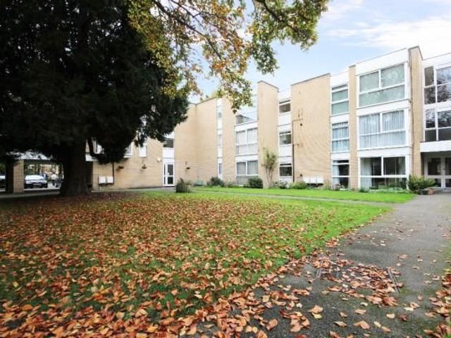 Winchester Close, Enfield EN1, 1 bed flat to rent, £1,500 pcm | PrimeLocation