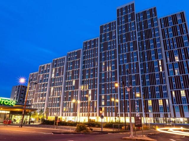 WINCHESTER HOUSE, Bond Way. 2 bed flat to rent £1,450 pcm £335 pw