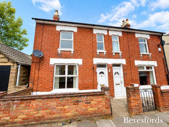 Winchester Road CO2, 3 bed semi detached house to rent, £1,450 pcm | PrimeLocation