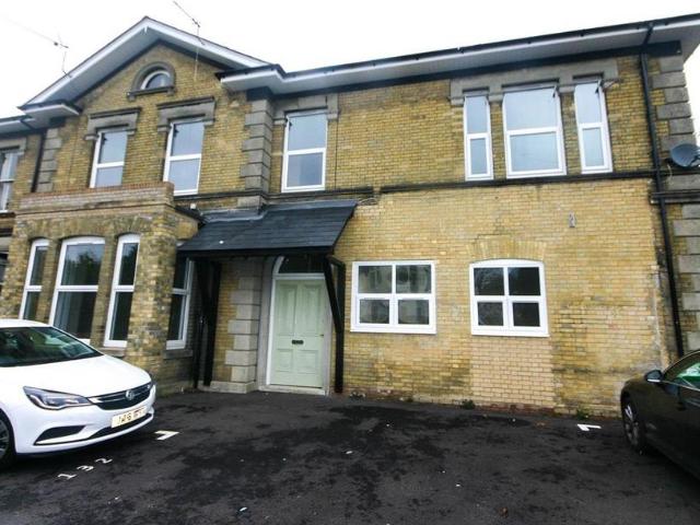 Winchester Road, Southampton 3 bed maisonette to rent £1,400 pcm £323 pw