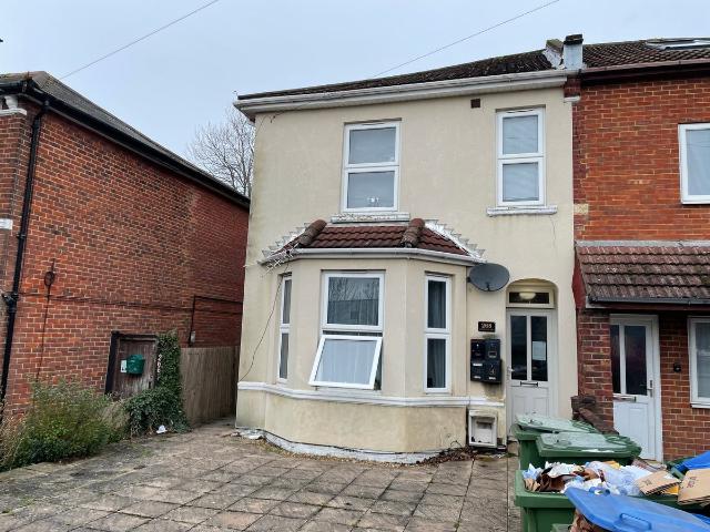 Winchester Road, Southampton SO16, 1 bed flat to rent, £725 pcm | PrimeLocation
