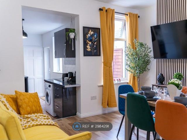 Winchester Road, Portsmouth PO2, 3 bed detached house to rent, £1,450 pcm | PrimeLocation