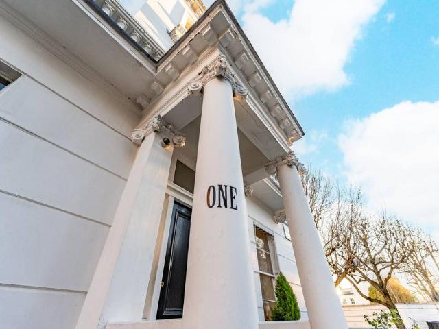 Winchester Street, London, SW1V 4RW, United Kingdom | 4 bed house for rent #138514505 | Rentberry