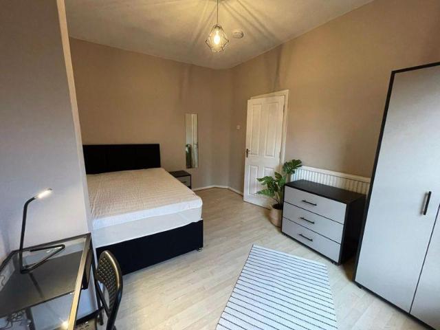 Winchfield Road, Liverpool, L15 5BU, United Kingdom | Room for rent #118629700 | Rentberry