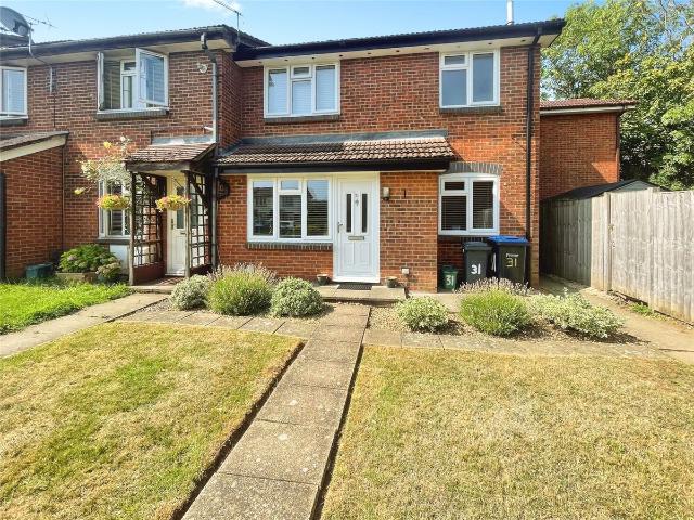 Windermere Close, Egham, Surrey TW20, 1 bed terraced house to rent, £1,350 pcm | PrimeLocation