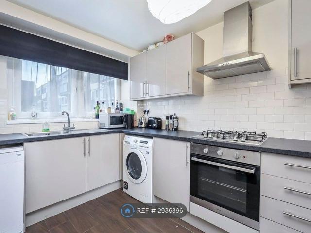 Windermere House, London E3, 4 bed maisonette to rent, £3,750 pcm | PrimeLocation
