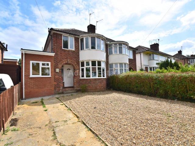 Windermere Road, Reading RG2, 5 bed terraced house to rent, £3,375 pcm | PrimeLocation