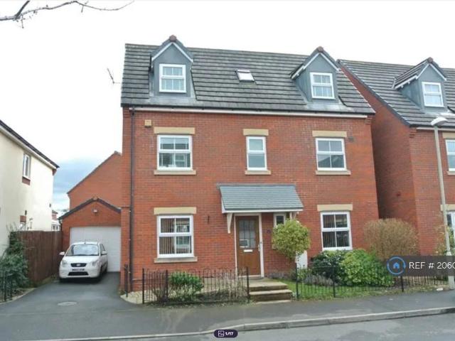 Windfall Way, Gloucester, GL2 4 bed detached house to rent £2,000 pcm £462 pw