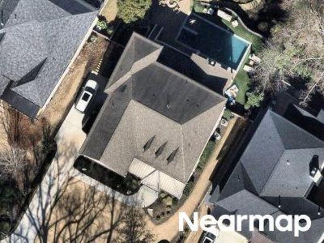 Winding Ln NE