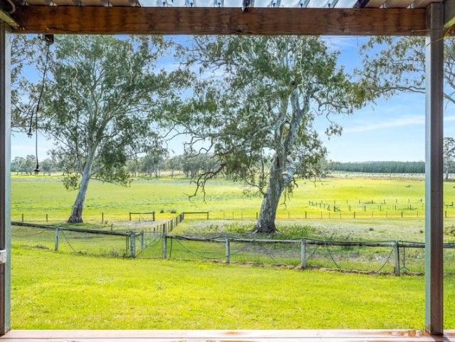 'Windigi' Stunning Lifestyle Retreat with Two Dwellings, Minutes from Penola