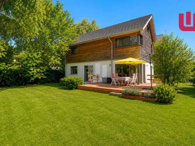 WINDISCH Traumhaftes, energieeffizientes EFH auf großem Grundstück in Ortsrandlage frei ab 0827