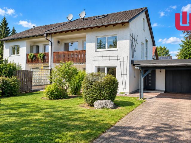 WINDISCH Ideal für Familien oder Kapitalanleger: Freie, große Doppelhaushälfte mit 2 Wohneinheiten
