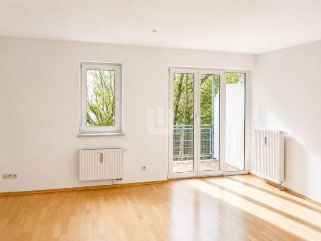 WINDISCH IMMOBILIEN Helle 2 Zimmerwohnung direkt am Westpark